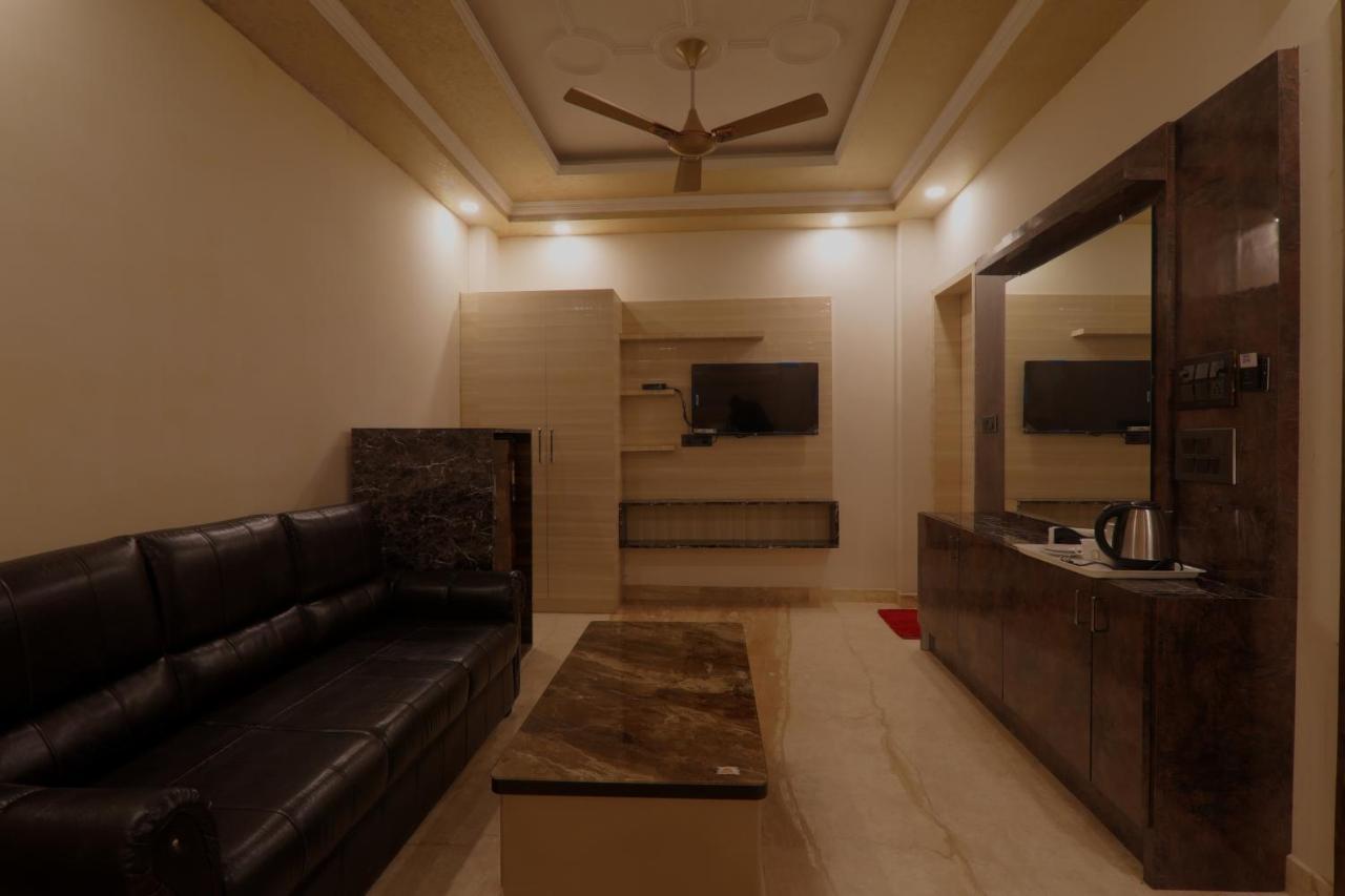 Shri Tirupati Residency Hotel Lucknow Exterior foto