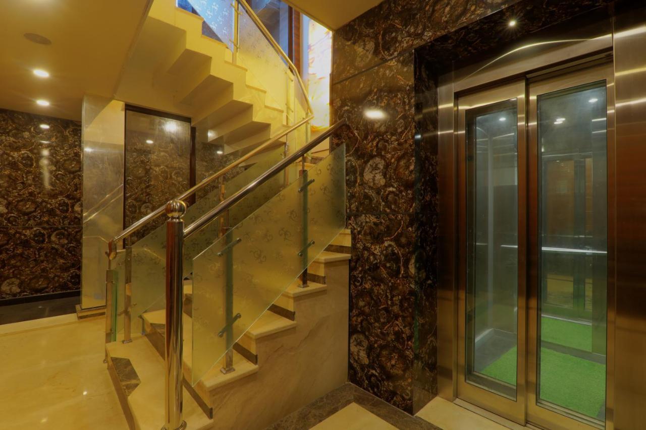 Shri Tirupati Residency Hotel Lucknow Exterior foto