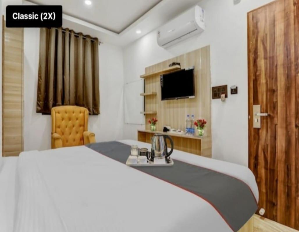 Shri Tirupati Residency Hotel Lucknow Exterior foto